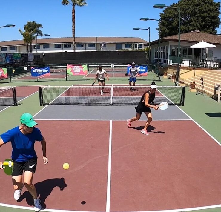 Learn the Best Way to Defend a Lob in Pickleball